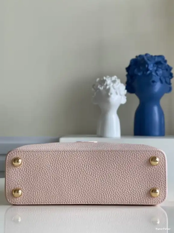 BB LOUIS CAPUCINES VUITTON 0525